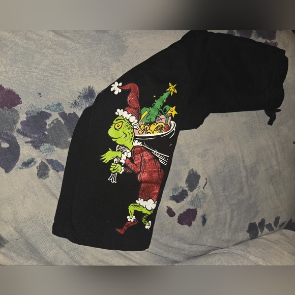 Kids Black Grinch Sweatpants - Picture 2 of 3